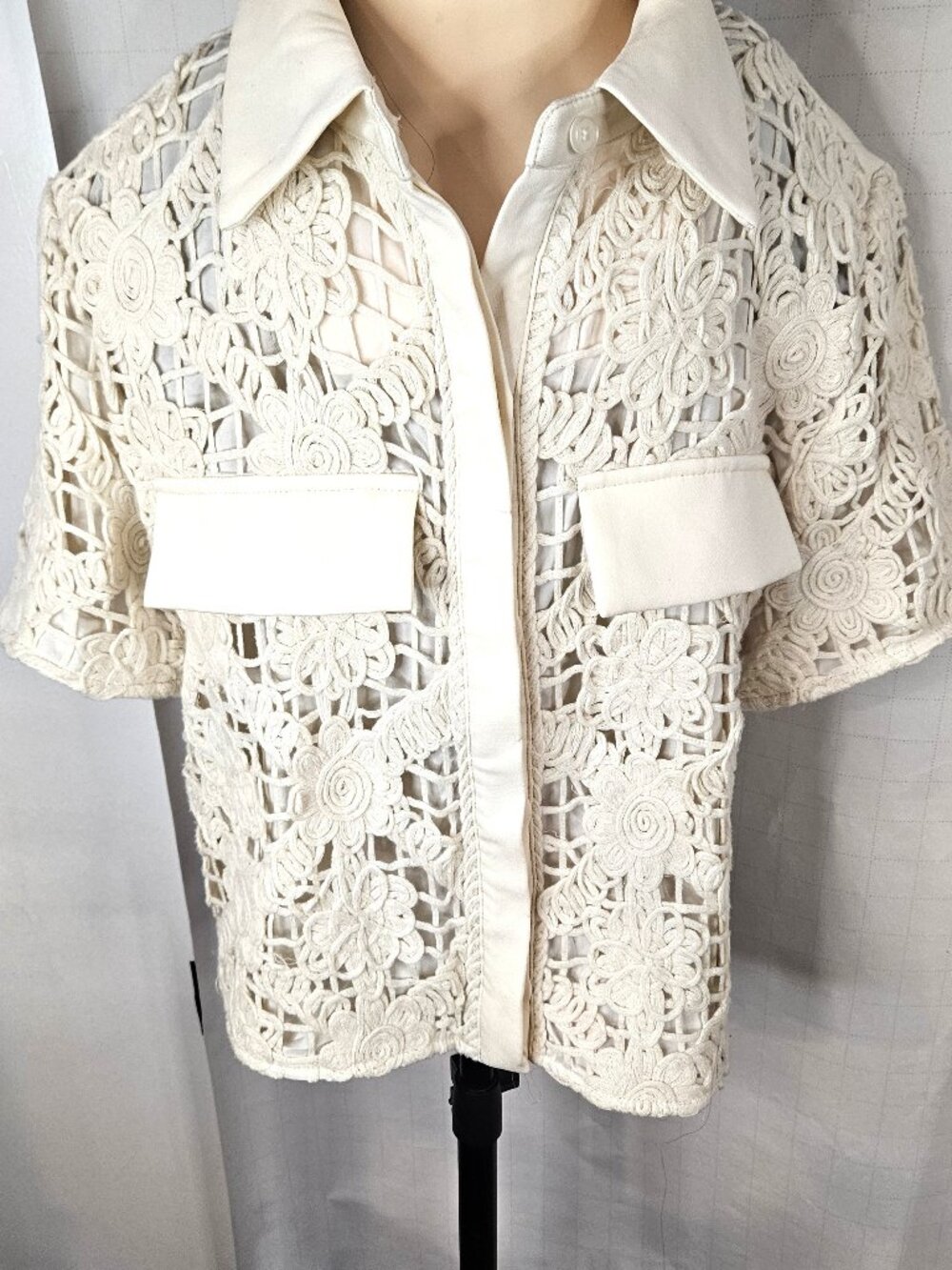 Boho Cream Floral Crochet Lace Short Sleeve Button Down M Top